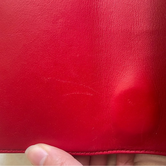 SOLD Tory Burch Marion embossed shrunken shoulder bag red - Picture 12 of 14